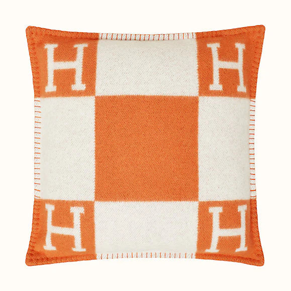 H PILLOW